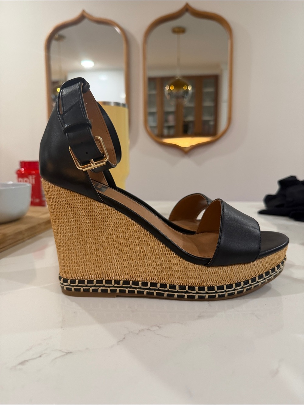 DV by Dolce Vita Black Leather Ankle-Strap Wedge Sandals size 9